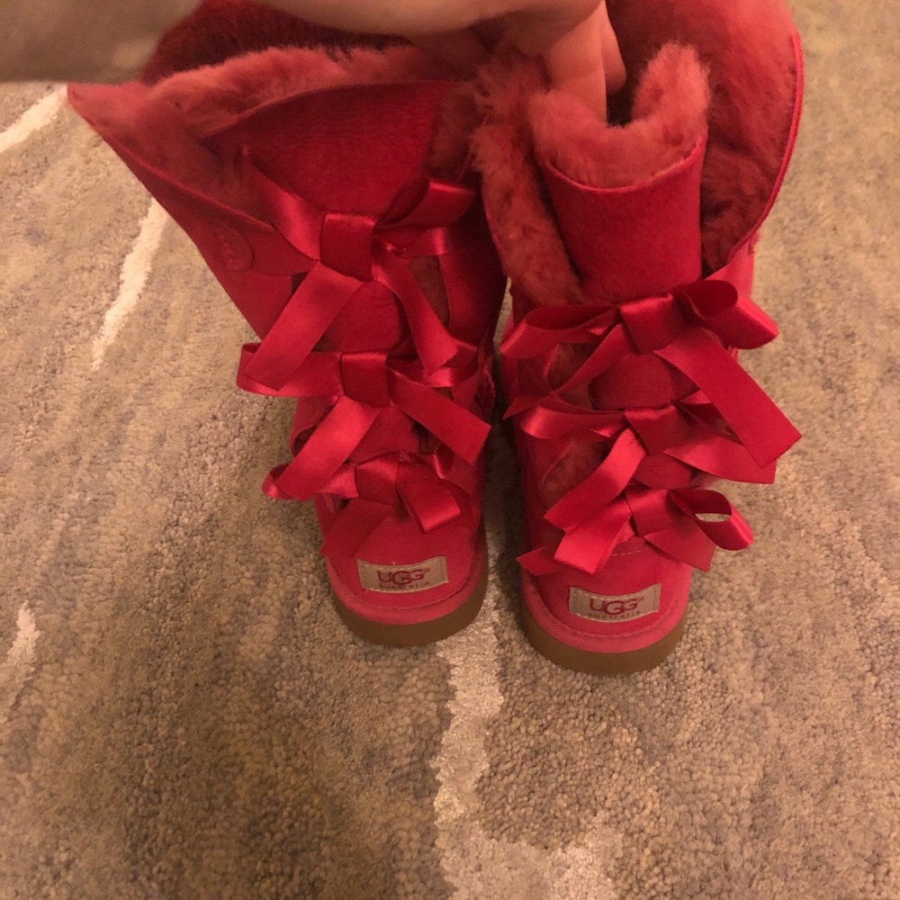 HOT PINK 3 BAILEY BOW UGG BOOTS